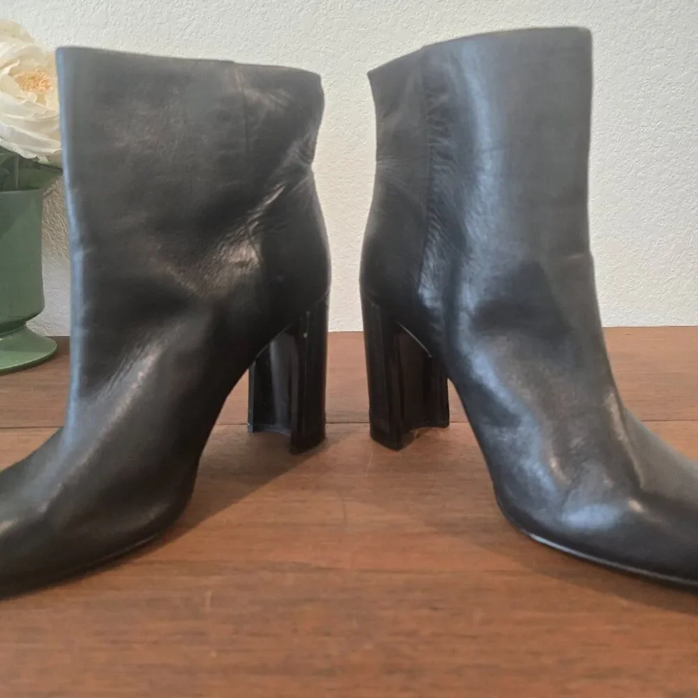 AD & Daughters Eloran Block Heel Sz 9.5